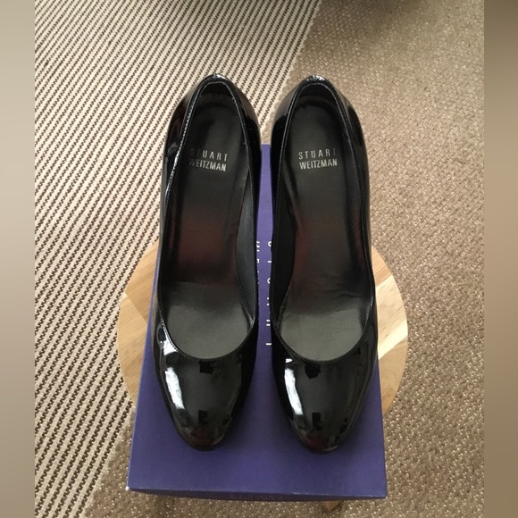 STUAT WEITZMAN - Picture 2 of 16